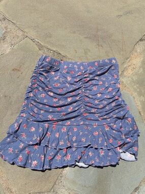 art class blue floral ruffle top with pink roses